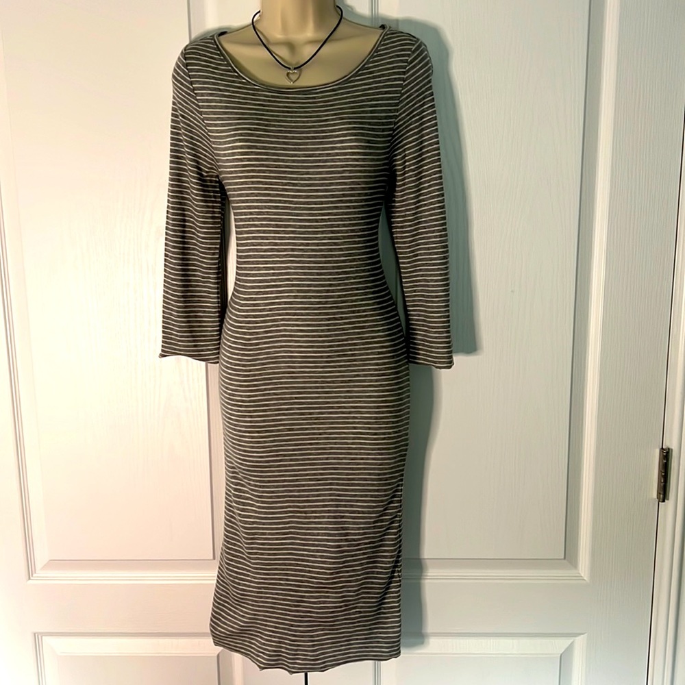BCBG MAXAZRIA 🔥 SMOKIN HOT BODY CON DRESS w/ OUTSTANDING FIT!! LIKE NEW! STEAL!